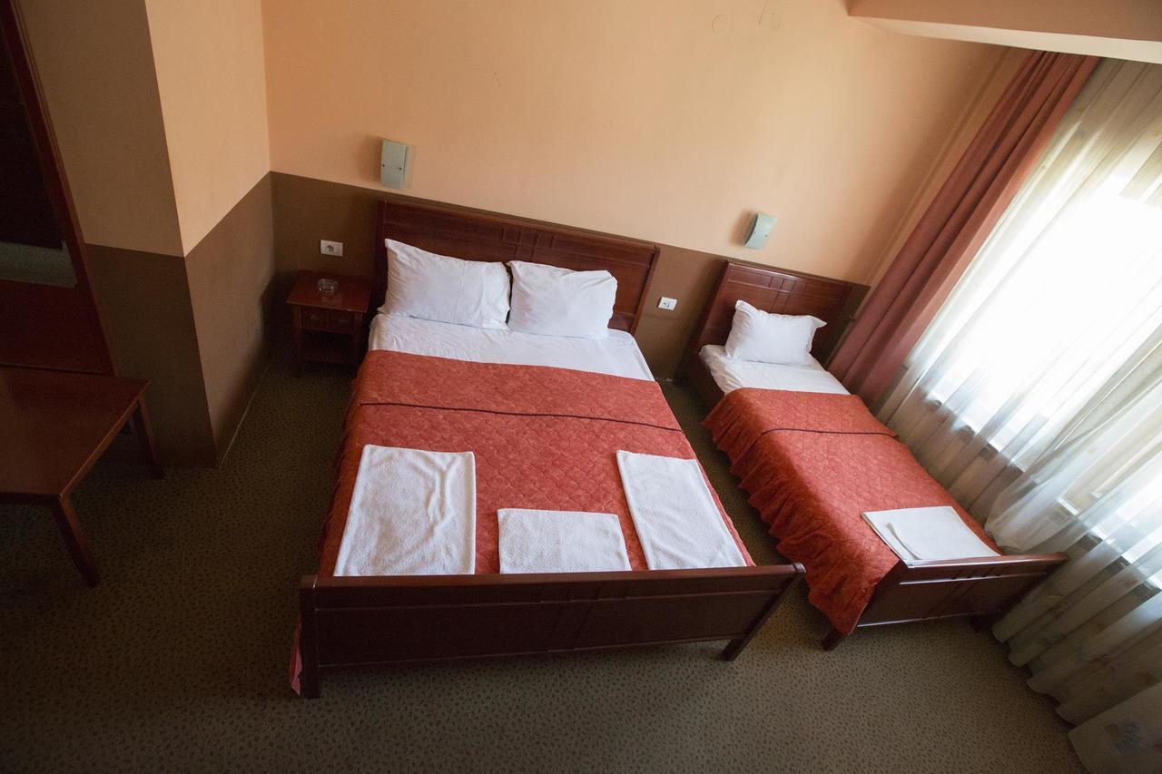 Hotel Atlas Novi Pazar Luaran gambar