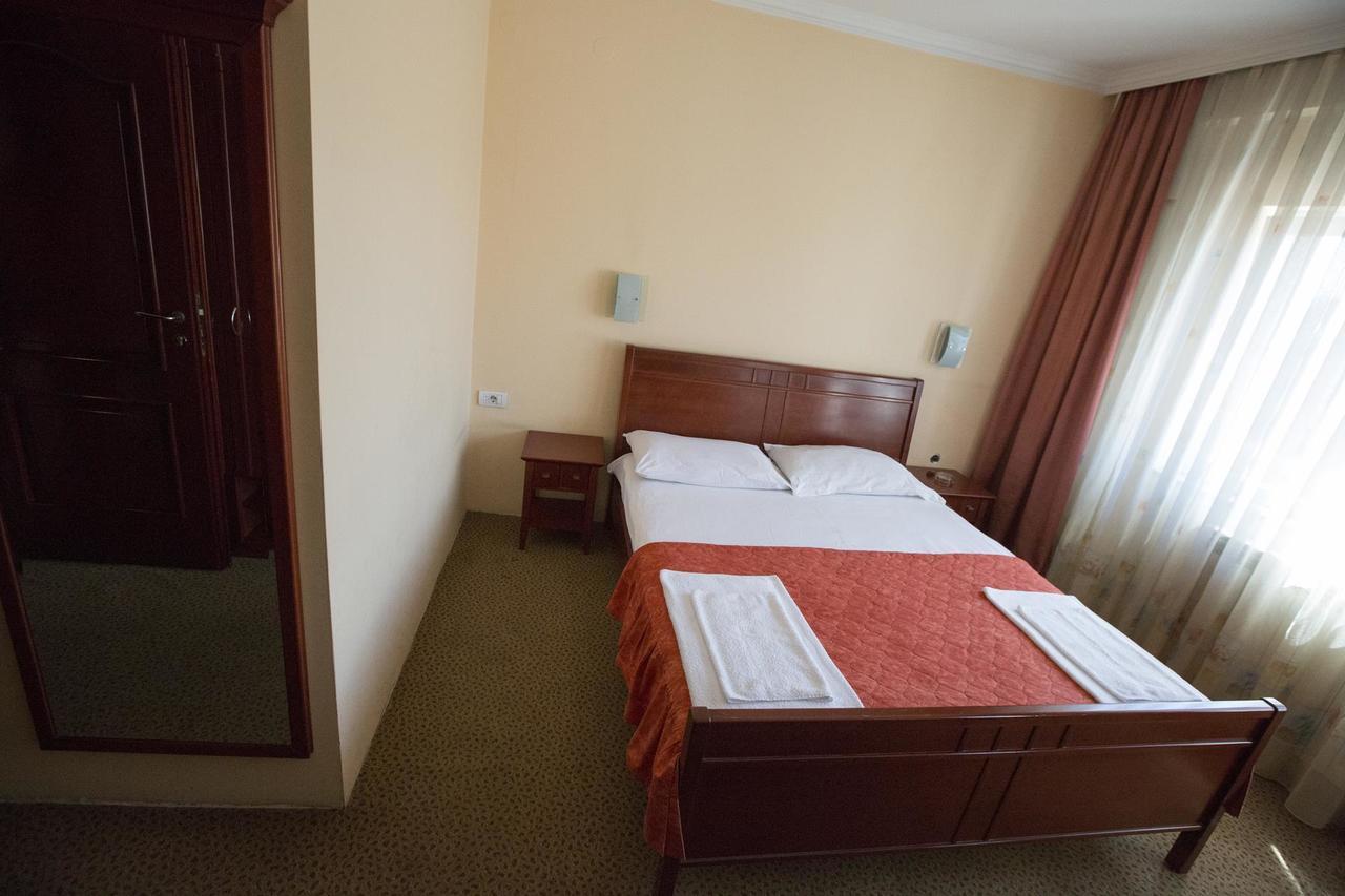 Hotel Atlas Novi Pazar Luaran gambar